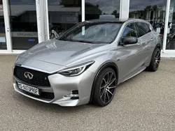 Grau Gebraucht 2016 Infiniti Q30 Kleinwagen | 15.490 € (Fairer Preis)