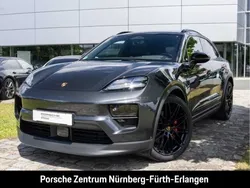 Vulkangraumetallic Gebraucht 2025 Porsche Macan SUV | 111.990 € (Etwas zu teuer)