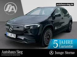 Schwarz Gebraucht 2023 Mercedes EQA300 AMG SUV | 34.750 € (Guter Preis)