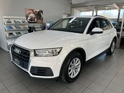 Weiß Gebraucht 2020 Audi Q5 Basis SUV | 28.990 € (Guter Preis)