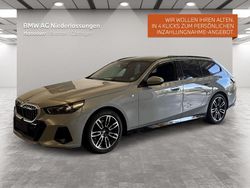 Grau Gebraucht 2025 BMW 520 Comfort Edition Kombi | 52.700 € (Fairer Preis)