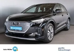 Mythosschwarz metallic (metallic) Gebraucht 2021 Audi e-tron Advanced Plus SUV | 24.980 € (Superpreis)