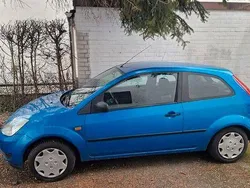 Blau Gebraucht 2005 Ford Fiesta Viva X Kleinwagen | 1.100 € (Fairer Preis)