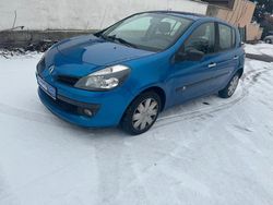 Blau Gebraucht 2005 Renault Clio II Limousine | 1.049 €