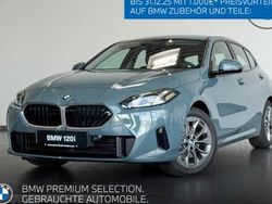 Grün Neu 2025 BMW 120 Performance Kleinwagen | 33.340 € (Superpreis)