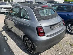Mineral grau metallic mineral grau metallic Gebraucht 2022 Fiat 500e La Prima Cabrio | 22.020 € (Guter Preis)