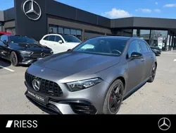Mercedes A45 AMG