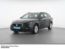 Grau Gebraucht 2022 Seat Leon Style Kombi | 19.950 € (Fairer Preis)