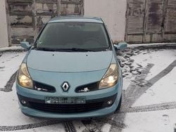 Grün Gebraucht 2007 Renault Clio II Rip Curl Limousine | 1.290 € (Superpreis)