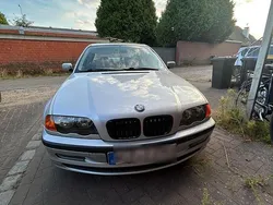 Silber Gebraucht 1999 BMW 316 Limousine | 2.950 €