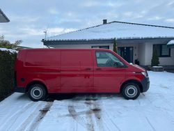 Rot Gebraucht 2020 VW Transporter Van | 17.700 € (Guter Preis)