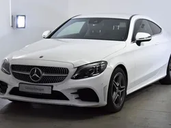 Polarweiß Gebraucht 2019 Mercedes C220 AMG line Coupé | 32.999 € (Fairer Preis)