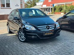 Schwarz Gebraucht 2011 Mercedes B160 Van / Kleinbus | 4.790 € (Guter Preis)