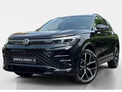 Grenadillschwarz metallic Neu 2025 VW Tiguan R-line SUV | 63.699 € (Teuer)