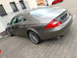Andere außenfarben Gebraucht 2007 Mercedes CLS500 Limousine | 9.999 € (Guter Preis)