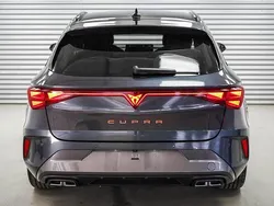 Magnetic grau metallic (s7) magnetic grau metallic (s7) Neu 2025 Cupra Leon Kombi | 33.054 € (Guter Preis)