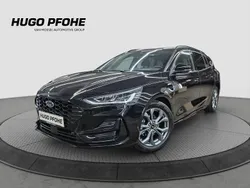 Agate black metallic Gebraucht 2023 Ford Focus ST-Line X Kombi | 20.350 € (Guter Preis)