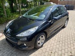 Schwarz Gebraucht 2010 Peugeot 207 Urban Move Limousine | 2.500 € (Guter Preis)