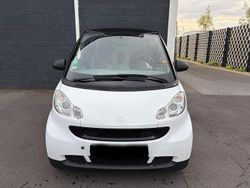 Weiß Gebraucht 2009 Smart ForTwo Coupé Kleinwagen | 3.650 € (Fairer Preis)