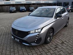 Grau artense (metallic) Gebraucht 2022 Peugeot 308 Active Limousine | 17.950 € (Fairer Preis)