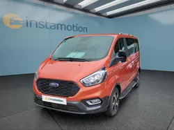 Orange Neu 2024 Ford Tourneo Custom Van / Kleinbus | 40.849 € (Fairer Preis)