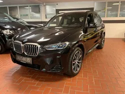 Black saphire (metallic) Gebraucht 2022 BMW X3 Sport Line SUV | 40.490 € (Guter Preis)
