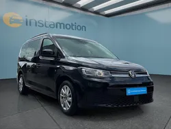 Schwarz Gebraucht 2024 VW Caddy Maxi Van / Kleinbus | 35.649 € (Teuer)