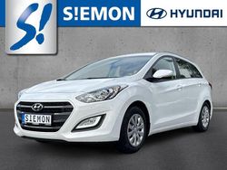 Sol (weiss Gebraucht 2017 Hyundai i30 Trend Kombi | 10.930 €