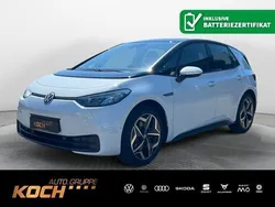 Gletscherweiß metallic/schwarz Gebraucht 2023 VW ID.3 Pro Performance Kleinwagen | 28.460 € (Superpreis)