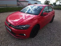 Rot Gebraucht 2018 VW Polo Comfortline Limousine | 8.450 € (Fairer Preis)
