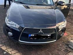 Blau Gebraucht 2013 Mitsubishi Outlander SUV | 5.400 € (Fairer Preis)