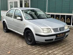 Silber Gebraucht 1999 VW Bora Trendline Limousine | 1.390 € (Fairer Preis)