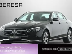 Unilack schwarz Gebraucht 2022 Mercedes E300 Avantgarde Limousine | 34.780 € (Guter Preis)