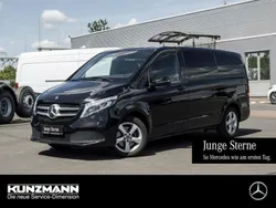 Obsidianschwarz metallic Gebraucht 2022 Mercedes V220 Edition Van / Kleinbus | 42.400 € (Fairer Preis)