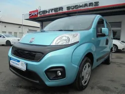 Blau Gebraucht 2017 Fiat Qubo Lounge Van / Kleinbus | 8.499 €