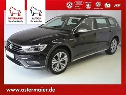 Schwarz metallic Gebraucht 2015 VW Passat Alltrack Kombi | 30.800 €