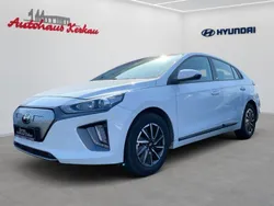 Polar white uni Gebraucht 2021 Hyundai Ioniq 6 Trend Limousine | 14.900 €