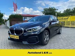 Black sapphire metallic Gebraucht 2022 BMW 118 Advantage Kleinwagen | 19.990 € (Guter Preis)