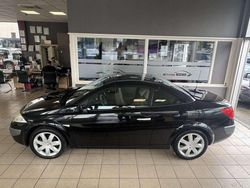 Schwarz Gebraucht 2006 Renault Mégane Cabriolet Privilege Cabrio | 2.990 € (Fairer Preis)