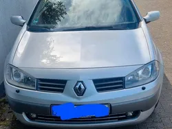 Silber Gebraucht 2005 Renault Mégane Cabriolet Expression Cabrio | 2.000 € (Guter Preis)