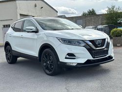 Weiß Gebraucht 2017 Nissan Qashqai N-Connecta SUV | 11.500 € (Fairer Preis)