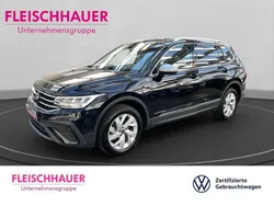 Schwarz Gebraucht 2024 VW Tiguan Allspace Life SUV | 35.980 € (Guter Preis)