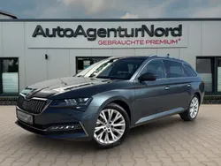 Grau Gebraucht 2022 Skoda Superb Style Kombi | 26.650 € (Fairer Preis)