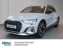 Pfeilgrau perleffekt Gebraucht 2024 Audi A3 S-Line Limousine | 39.990 € (Guter Preis)