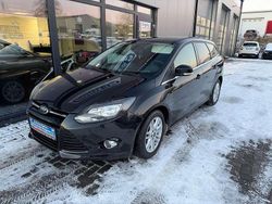 Schwarz Gebraucht 2013 Ford Focus Titanium Kombi | 6.990 € (Fairer Preis)