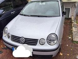 Silber Gebraucht 2003 VW Polo Limousine | 1.100 € (Guter Preis)