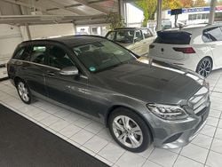 Grau Gebraucht 2018 Mercedes C200 Kombi | 15.900 € (Etwas zu teuer)