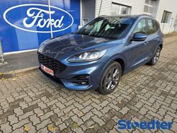 Blau Gebraucht 2022 Ford Kuga ST-Line SUV | 29.900 € (Teuer)