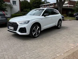 Weiß Gebraucht 2021 Audi Q5 Edition .1 SUV | 40.500 € (Guter Preis)