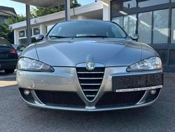 Stromboli grau Gebraucht 2005 Alfa Romeo 147 Distinctive Kleinwagen | 1.299 € (Fairer Preis)